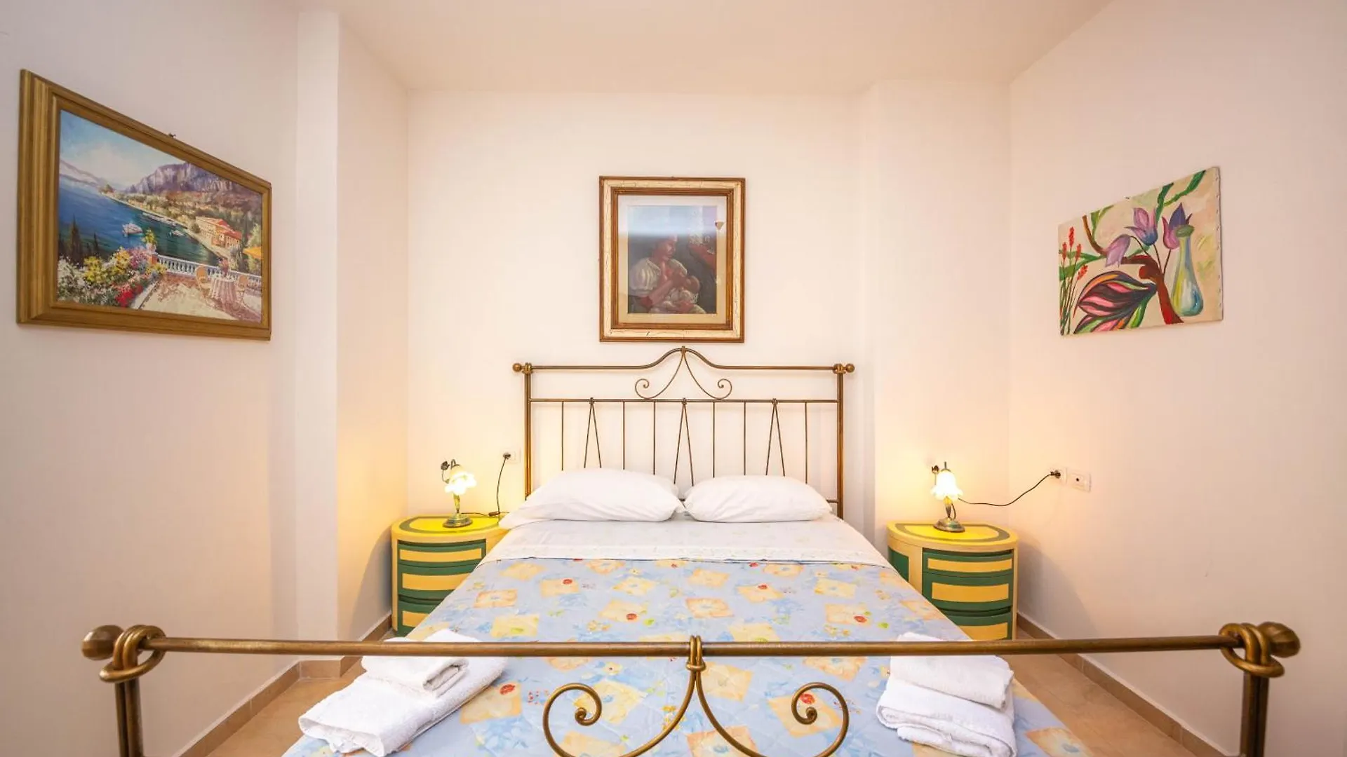 San Saena Apartment Vlore Albania